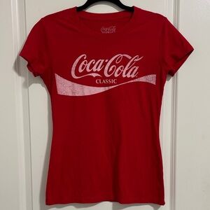 Women’s XL Coca-Cola Classic Red Short Sleeve Graphic Tshirt